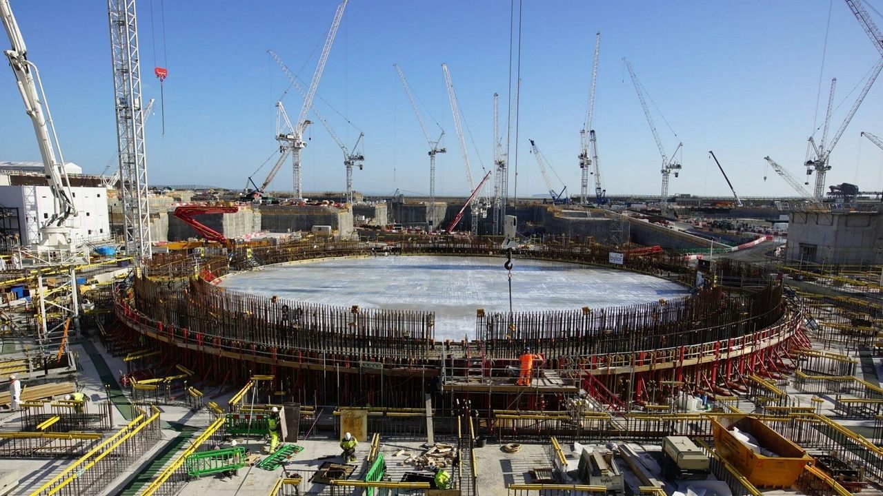 Building Britain's Biggest Nuclear Power Station