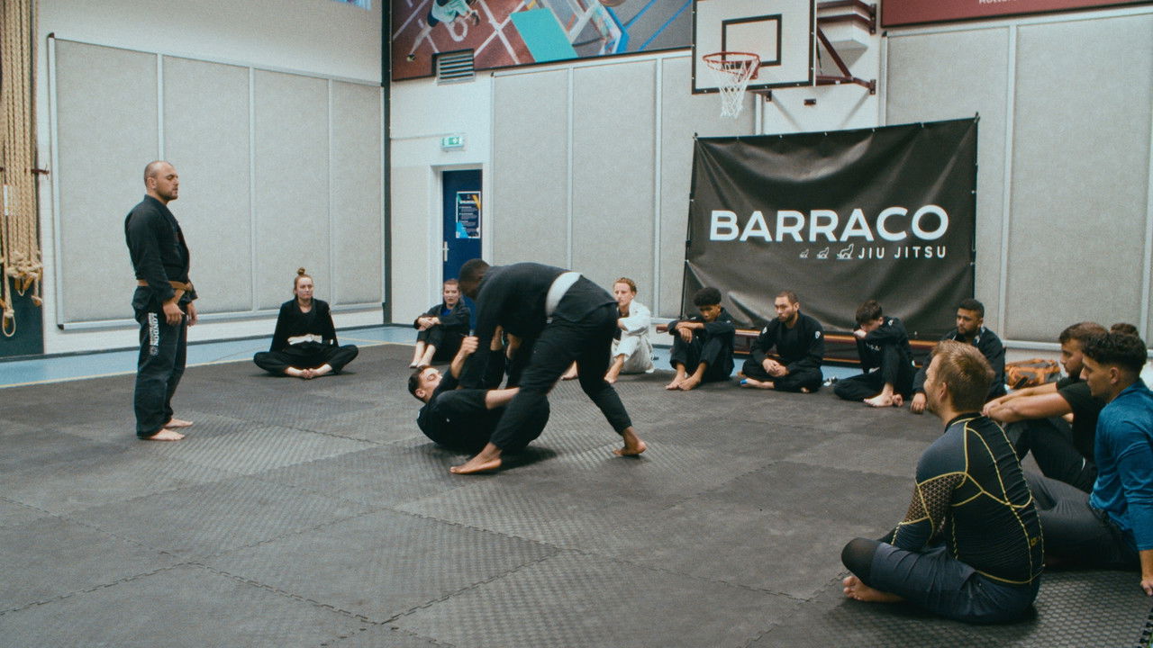 Një njeri i mirë backdrop