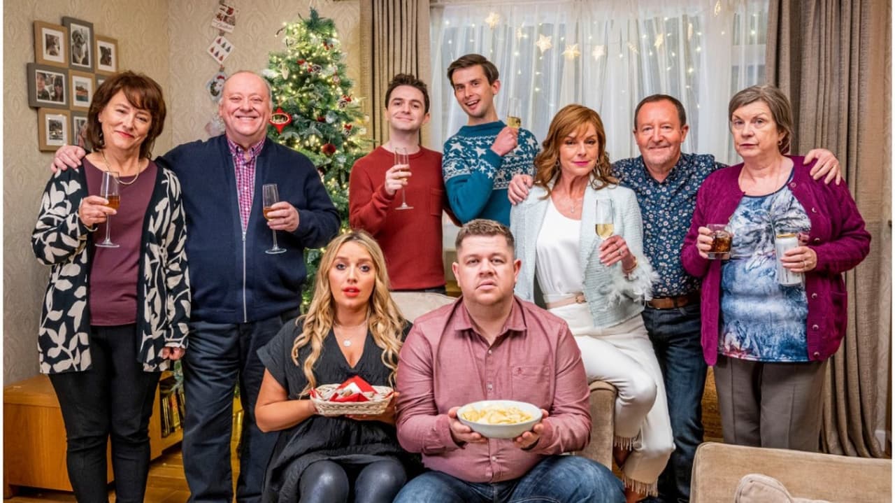 Two Doors Down - Season 0 Episode 4 : Christmas Special 2021