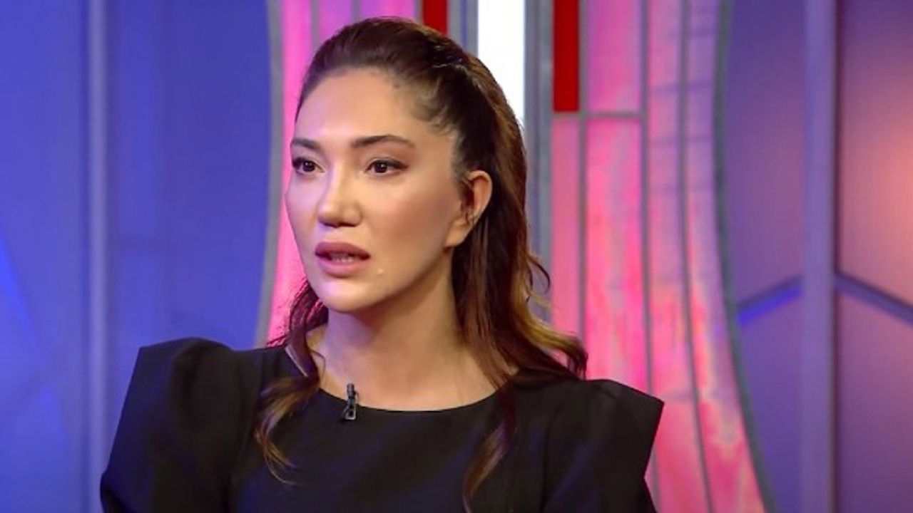 Ceyda Düvenci ile Bambaşka Sohbetler — Épisode 43