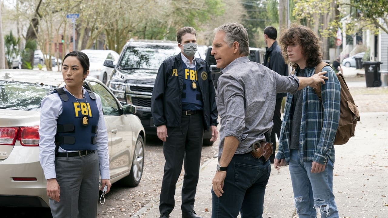 NCIS: New Orleans - Season 7 Episode 14 : Illusions