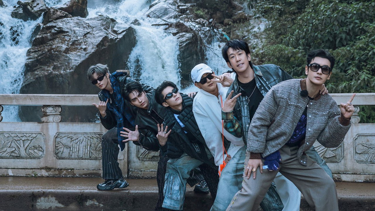 宇宙闪烁请注意 — Saison 1