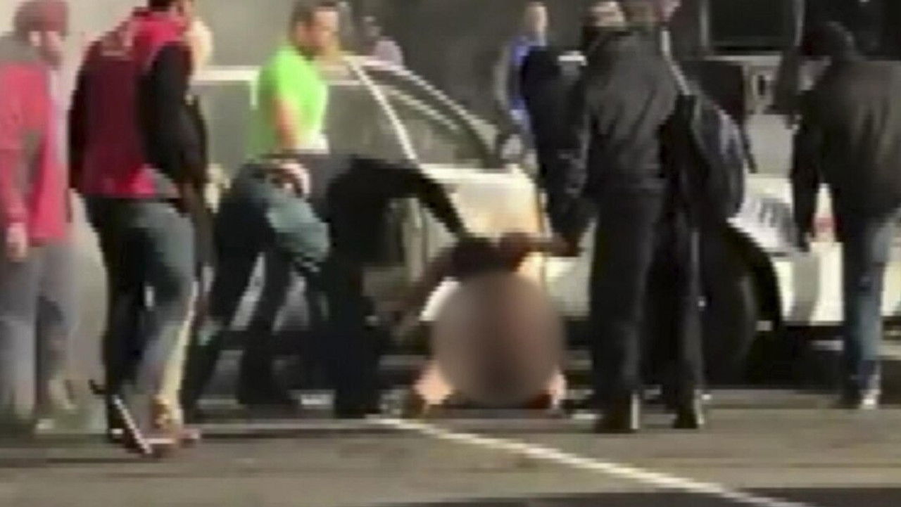 Exposed: Naked Crimes — Épisode 3