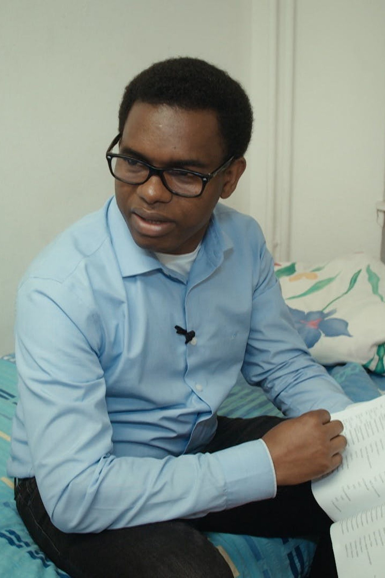 Amine – Hero on Probation