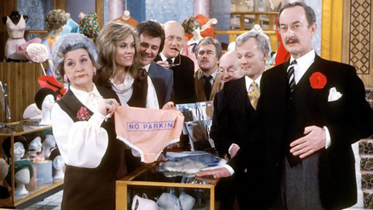 Scen från The Story of 'Are You Being Served?'