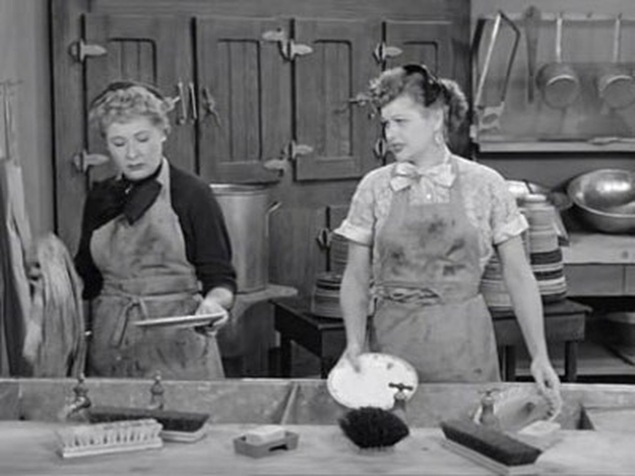 I Love Lucy - Season 3 Episode 4 : Equal Rights