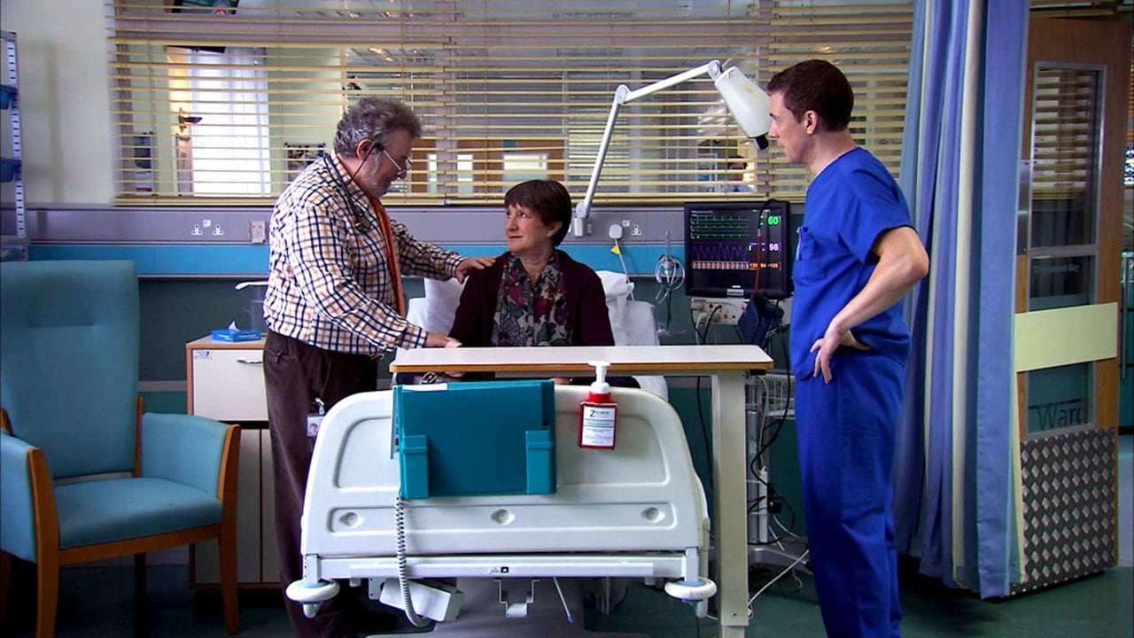 Holby City - Season 16 Episode 17 : Things We Lost in the Fire