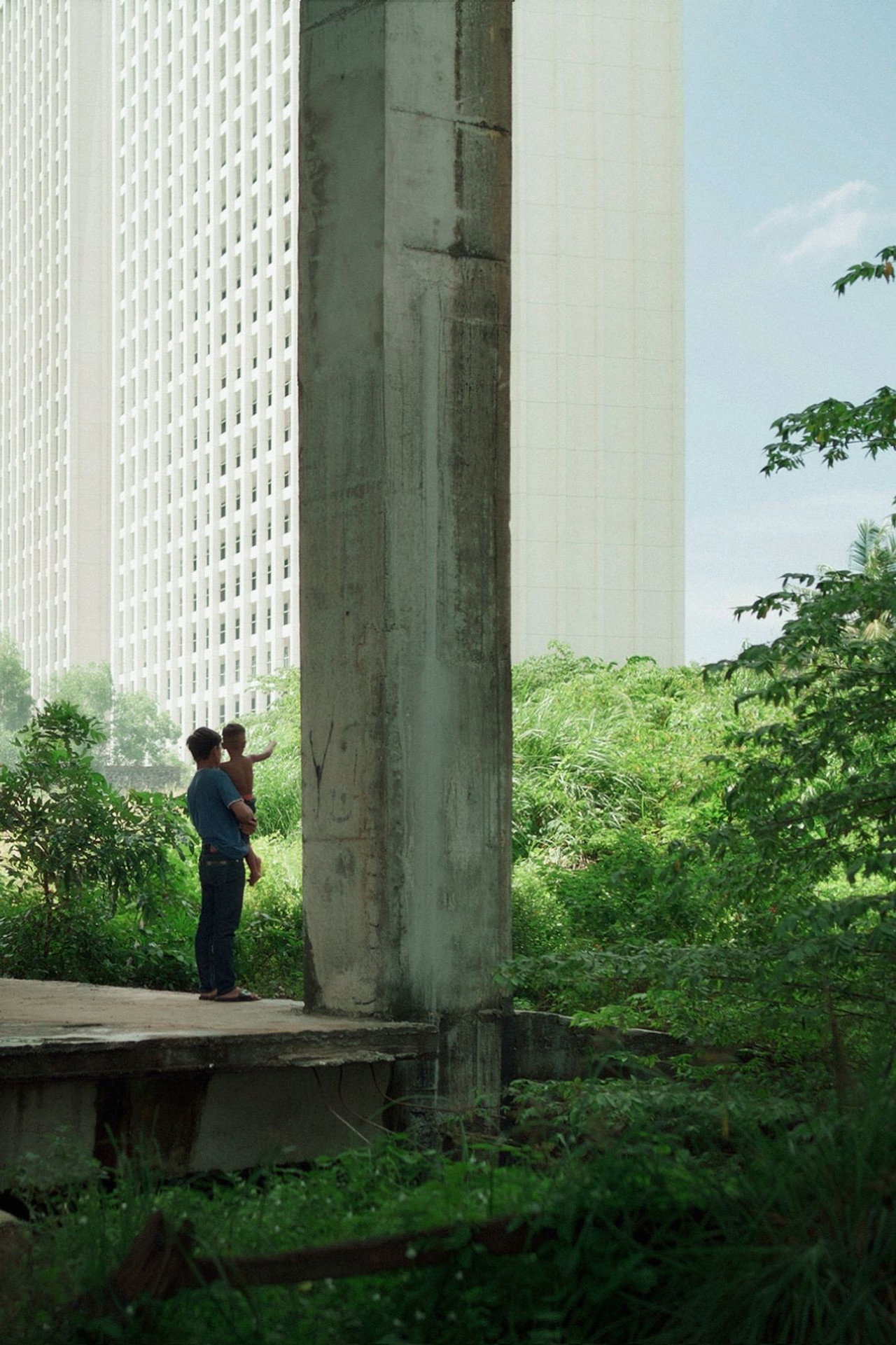 Promised Spaces filmaffisch