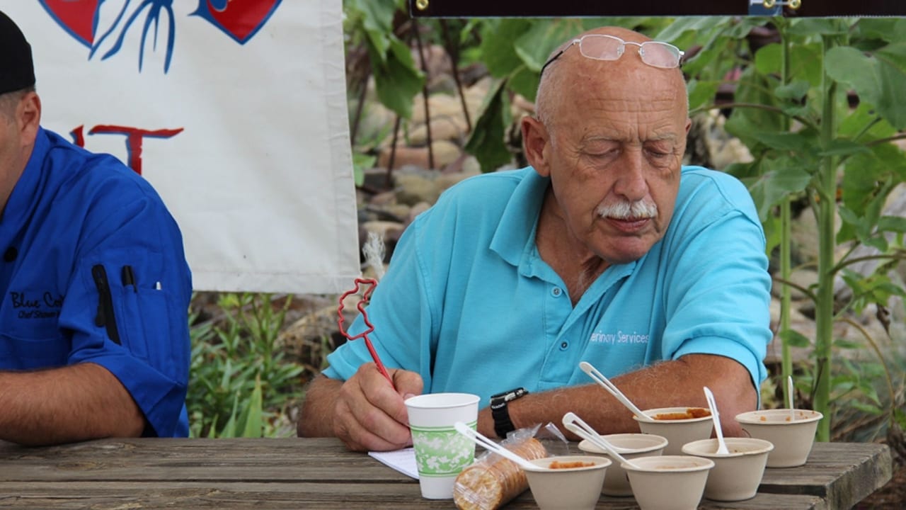 The Incredible Dr. Pol - Season 5 Episode 1 : Piggin' Out