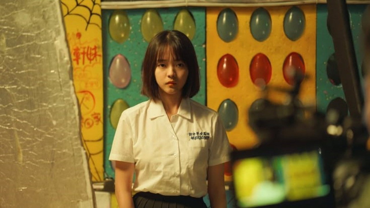 One Summer's Day still 10