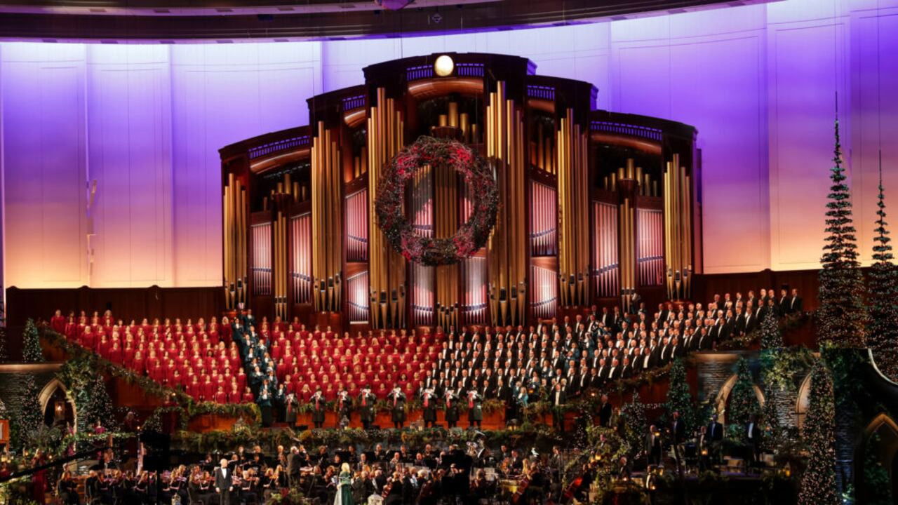 O Holy Night: Christmas with The Tabernacle Choir backdrop