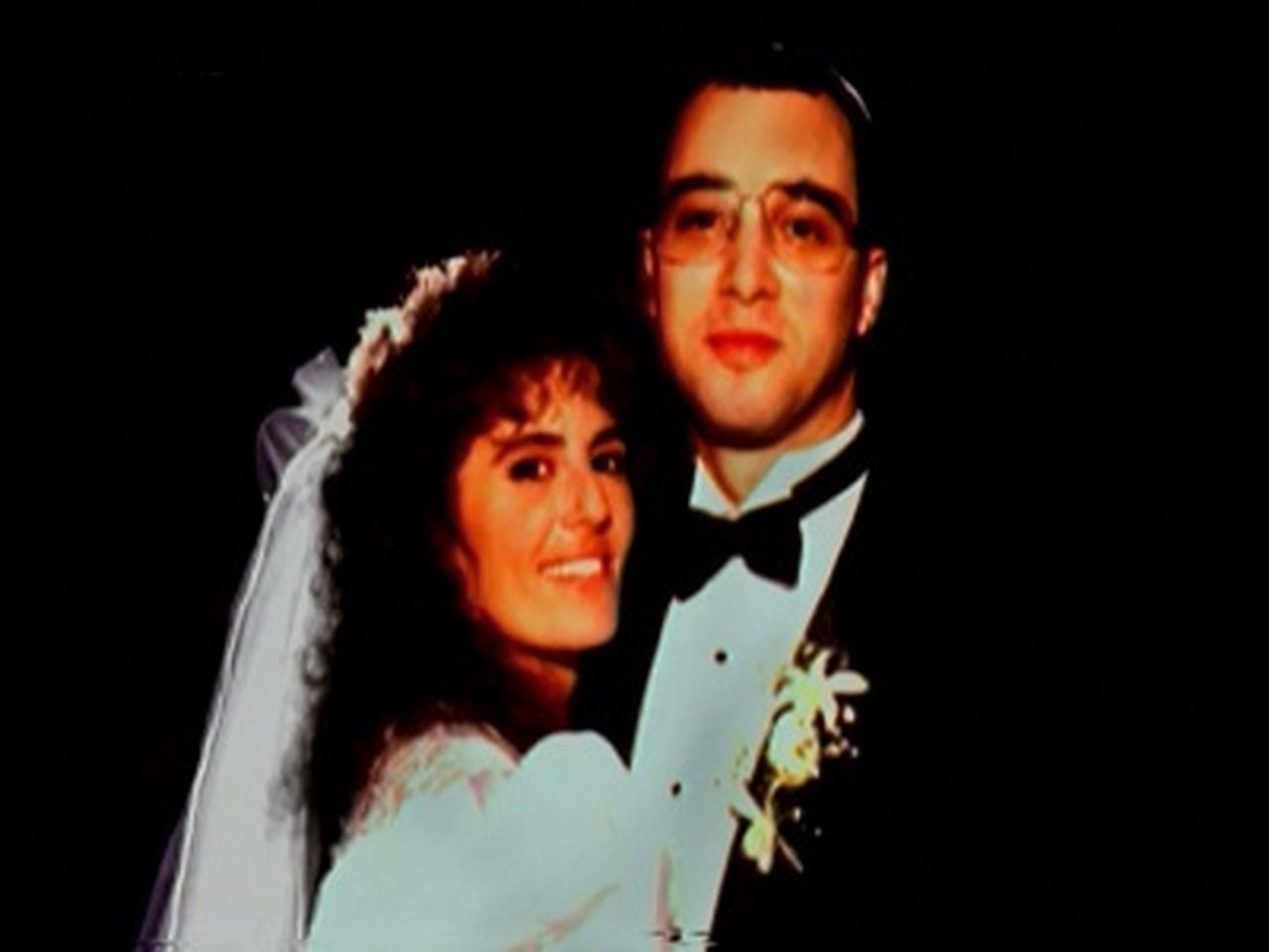 Forensic Files - Season 8 Episode 14 : A Welcome Intrusion
