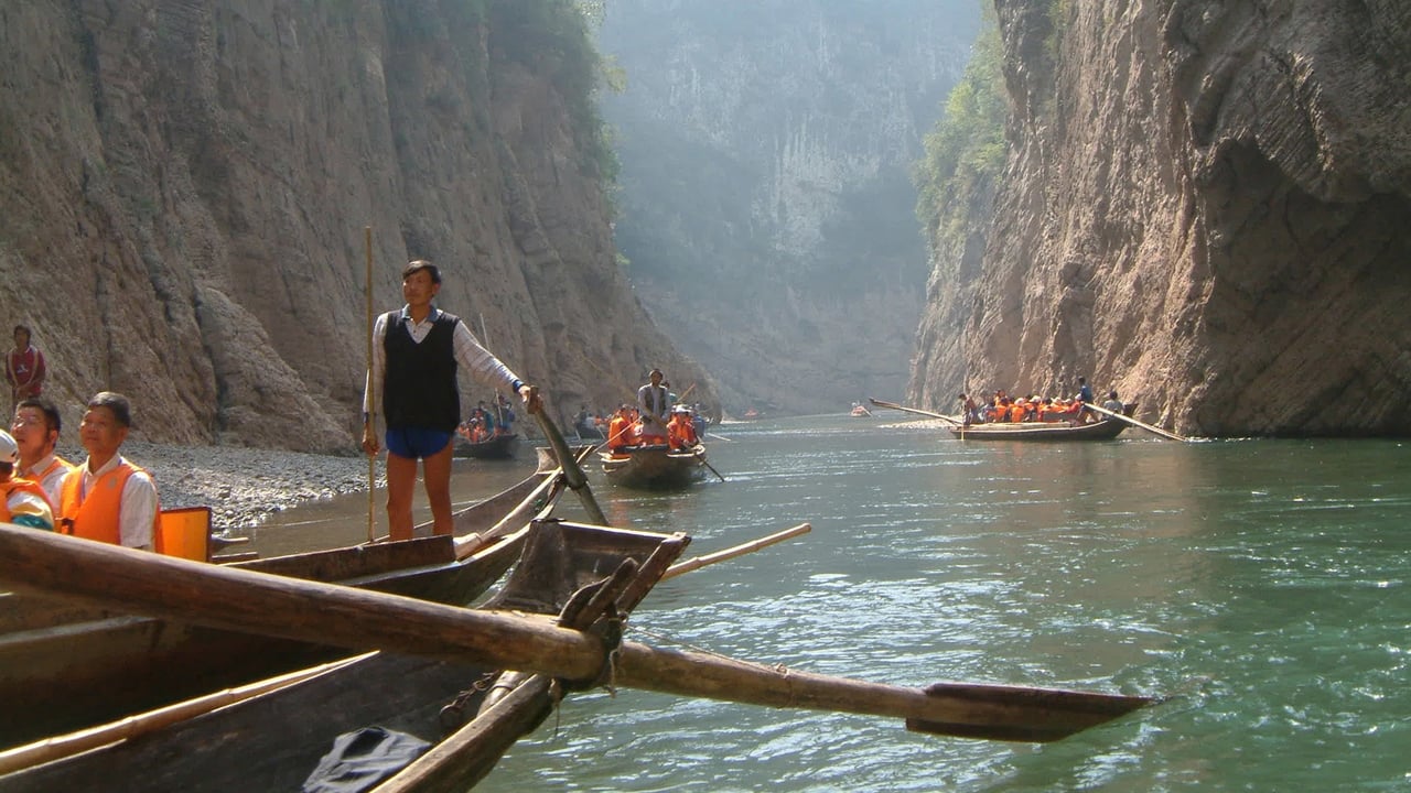 POV - Season 21 Episode 13 : Up the Yangtze