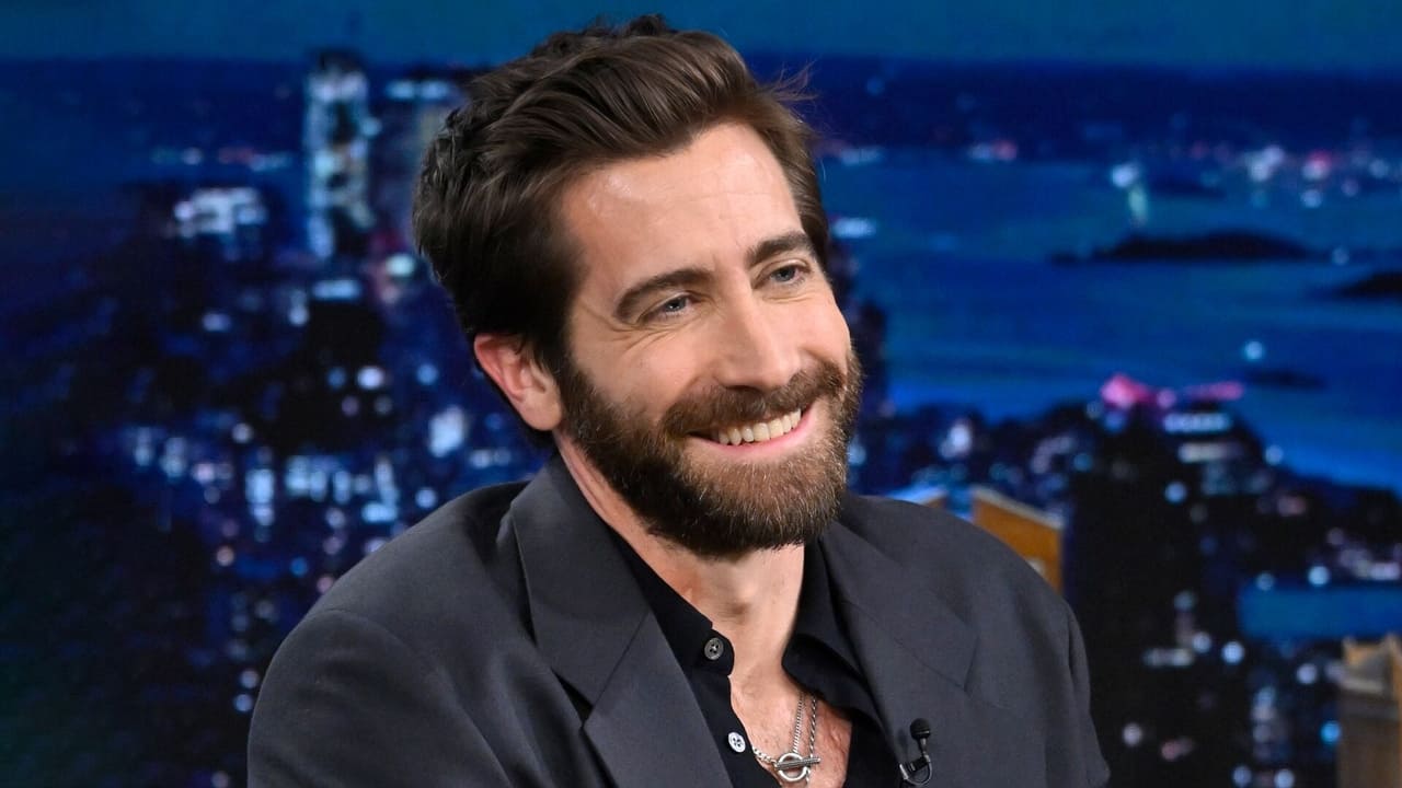 The Tonight Show Starring Jimmy Fallon - Season 11 Episode 99 : Jake Gyllenhaal, Chris Robinson, The Black Crowes