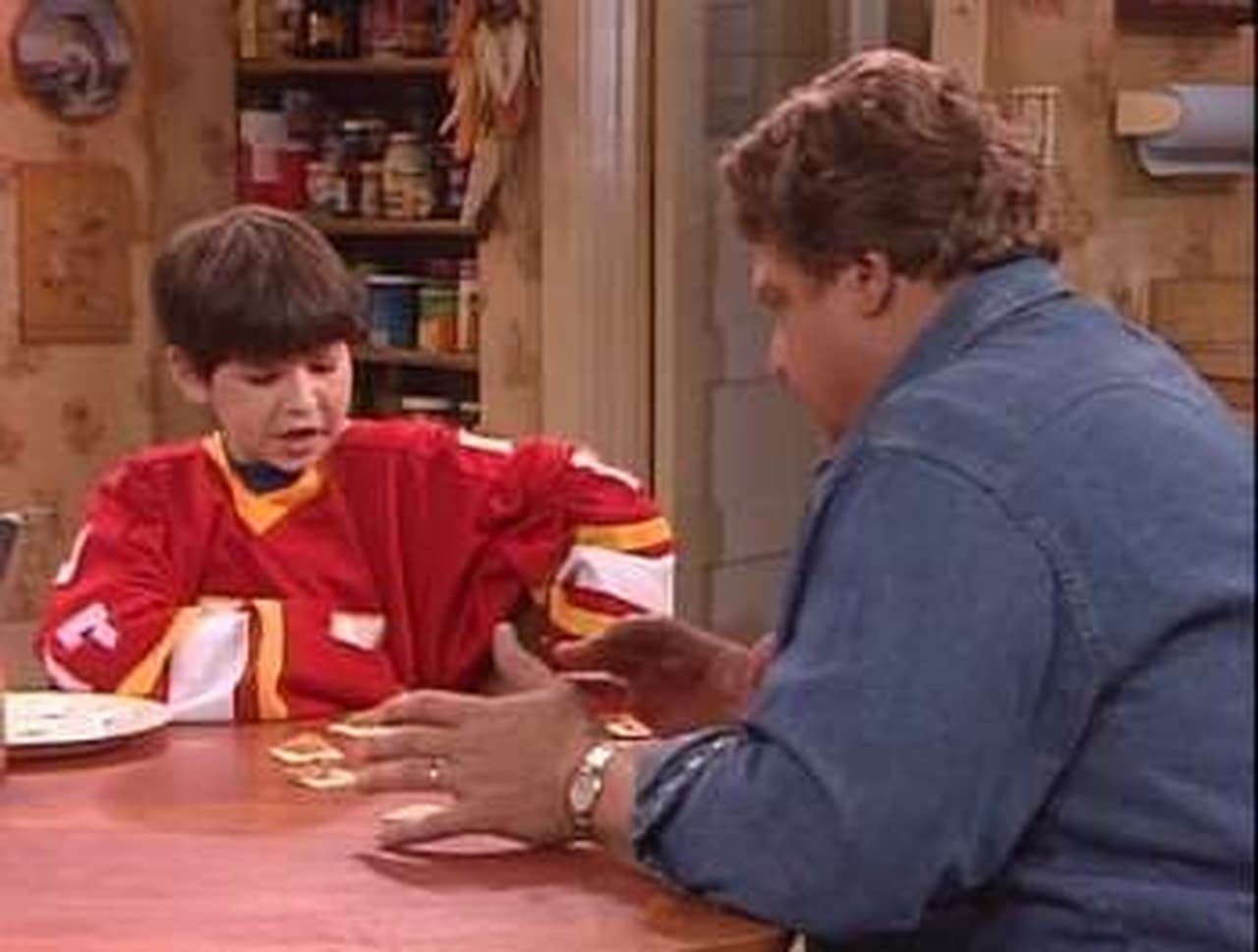 Roseanne - Season 5 Episode 11 : Of Ice and Men