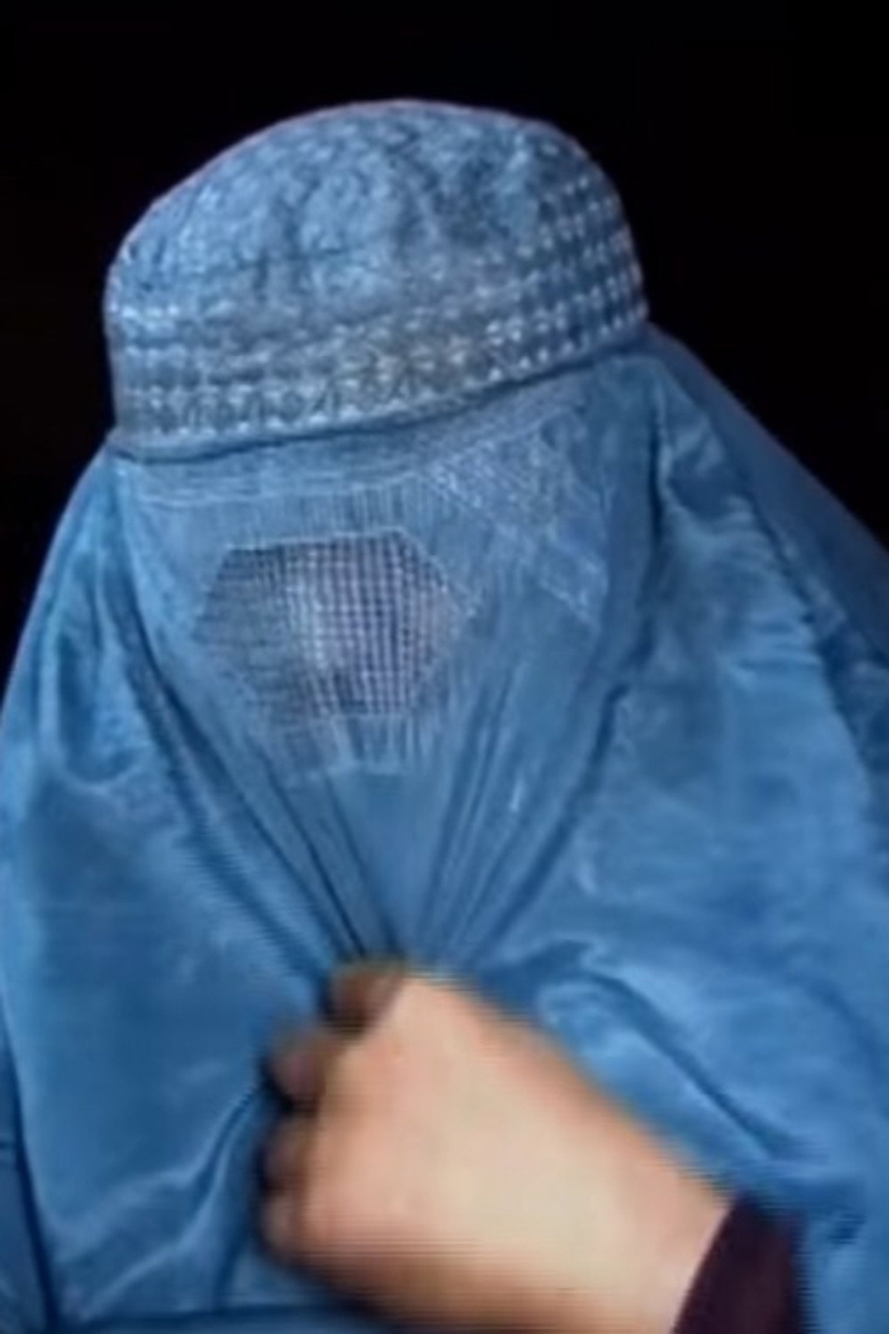 زنی در صحرا میخواند filmaffisch