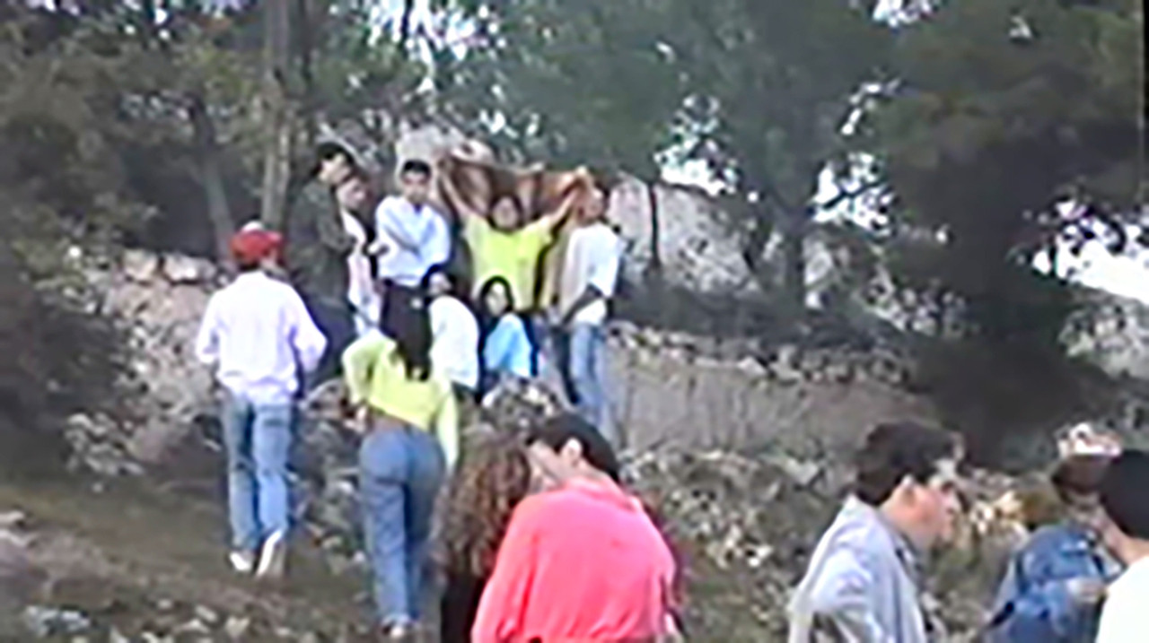 This Is Not a Movie About Cardenete backdrop