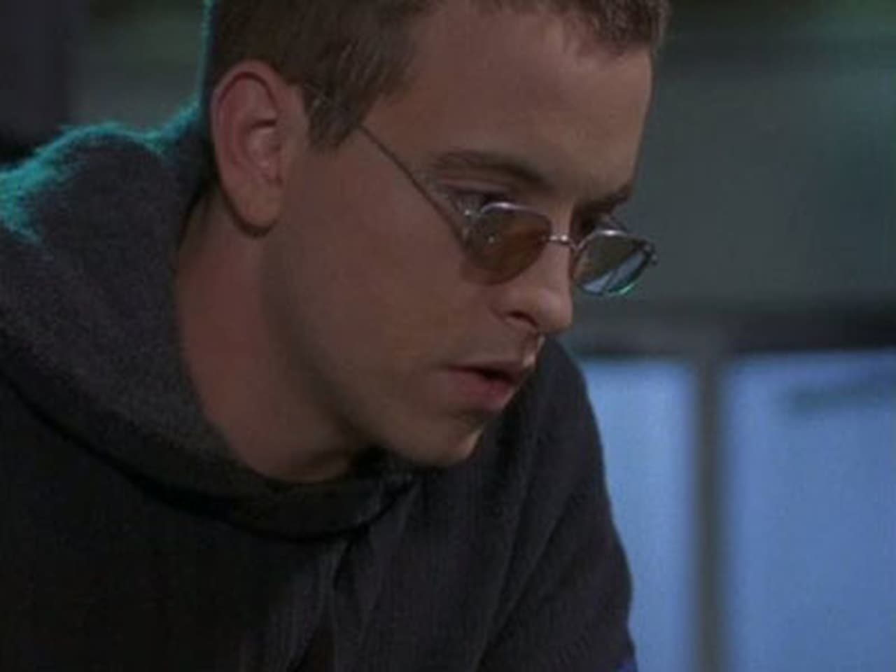 La Femme Nikita - Season 4 Episode 2 : There Are No Missions