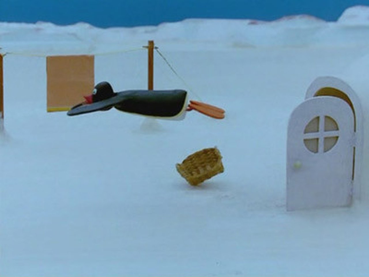 Pingu - Season 3 Episode 7 : Pingu's Prank