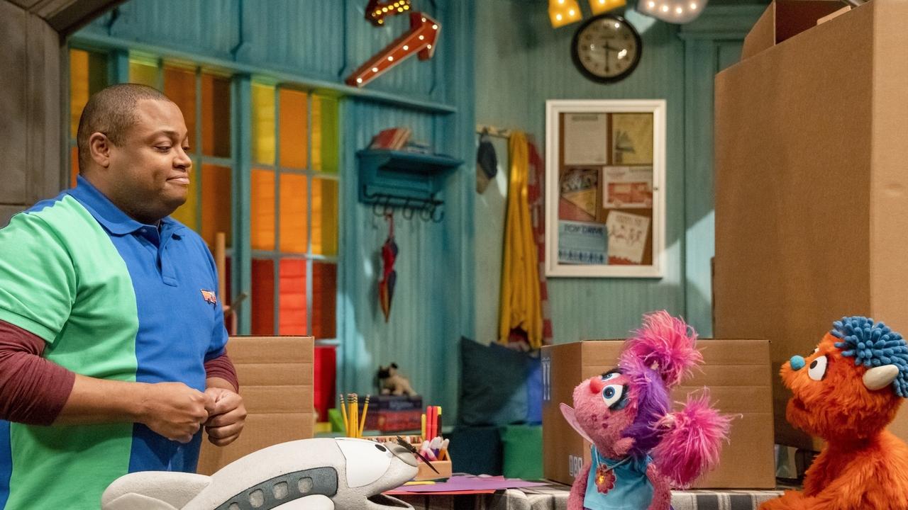 Sesame Street - Season 51 Episode 28 : Abby Airlines