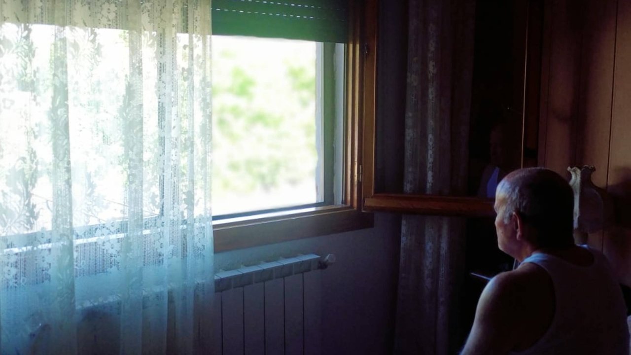 The stirrup of silence