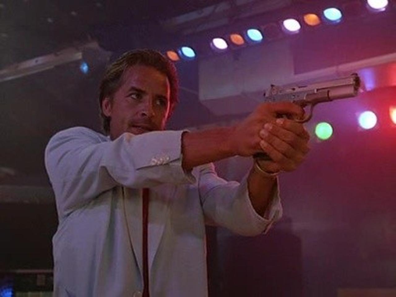 Miami Vice - Season 2 Episode 6 : Buddies