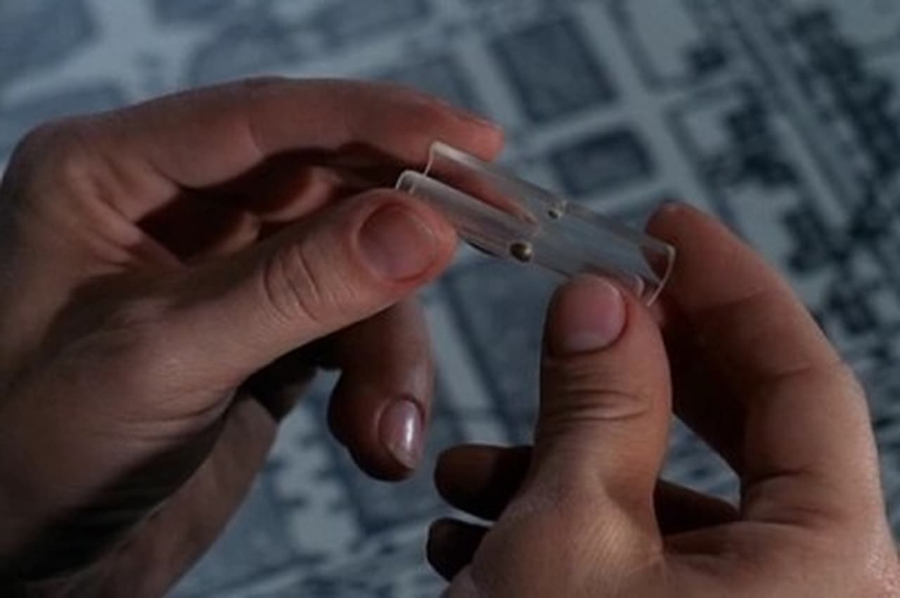 Mission: Impossible - Season 4 Episode 23 : The Crane