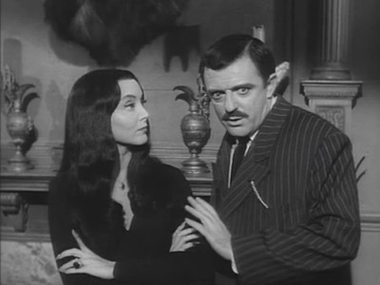 The Addams Family - Season 2 Episode 12 : Gomez, the Cat Burglar