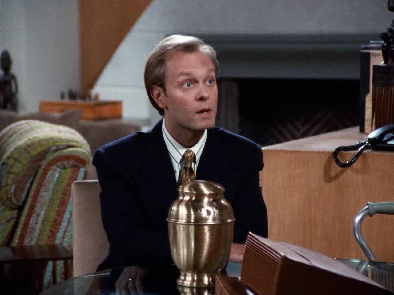 Frasier - Season 3 Episode 3 : Martin Does It His Way