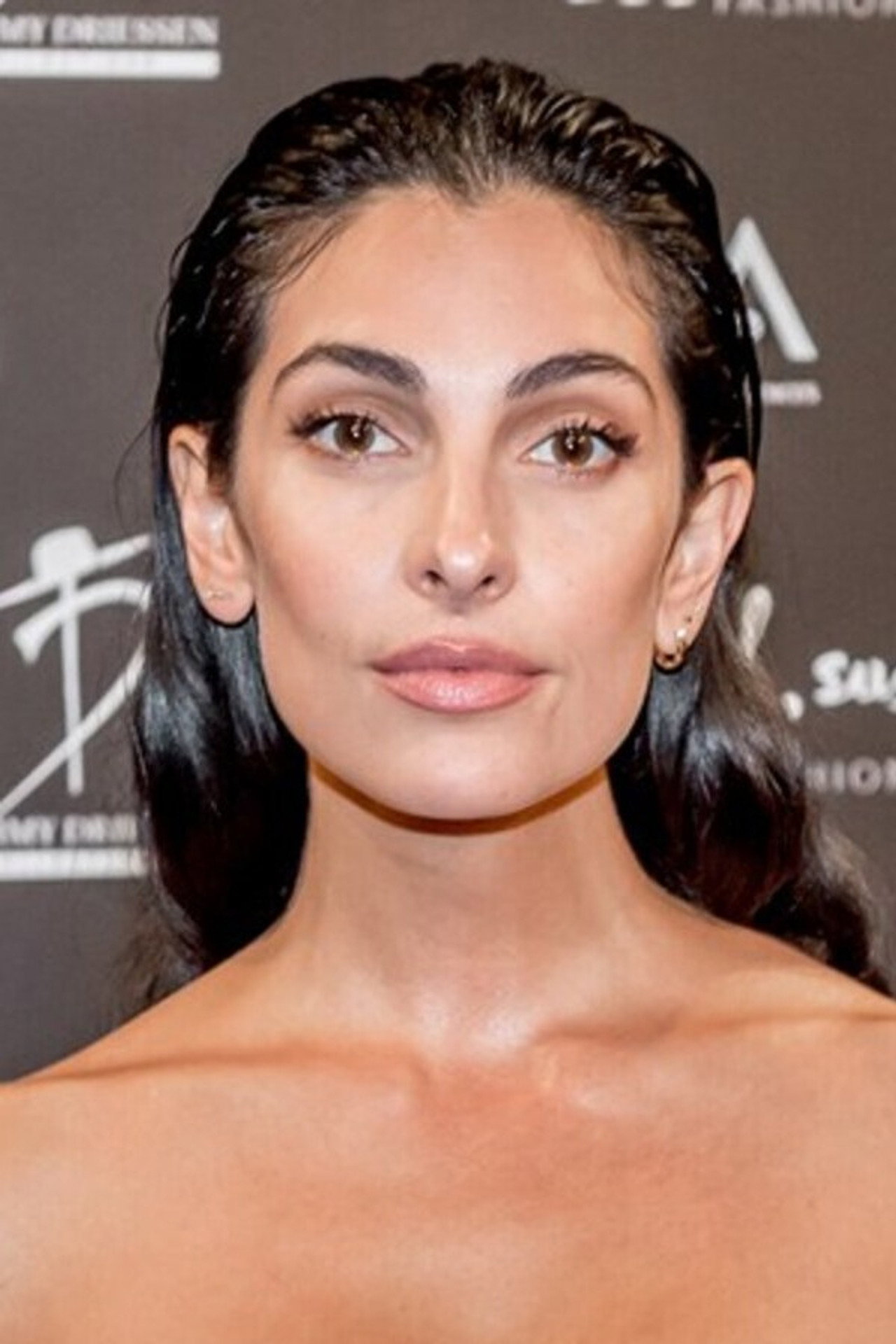 Anna Nooshin