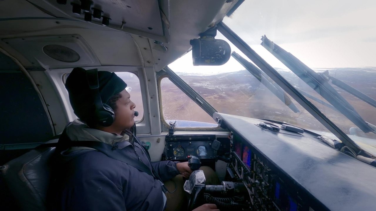 Ice Airport Alaska - Season 6 Episode 5 : Attack of the Yeti