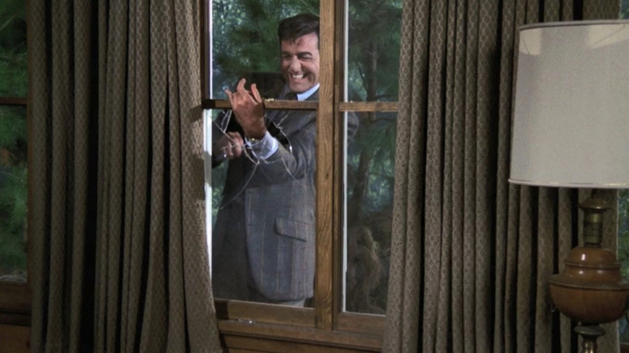 Mannix - Season 4 Episode 16 : The Judas Touch