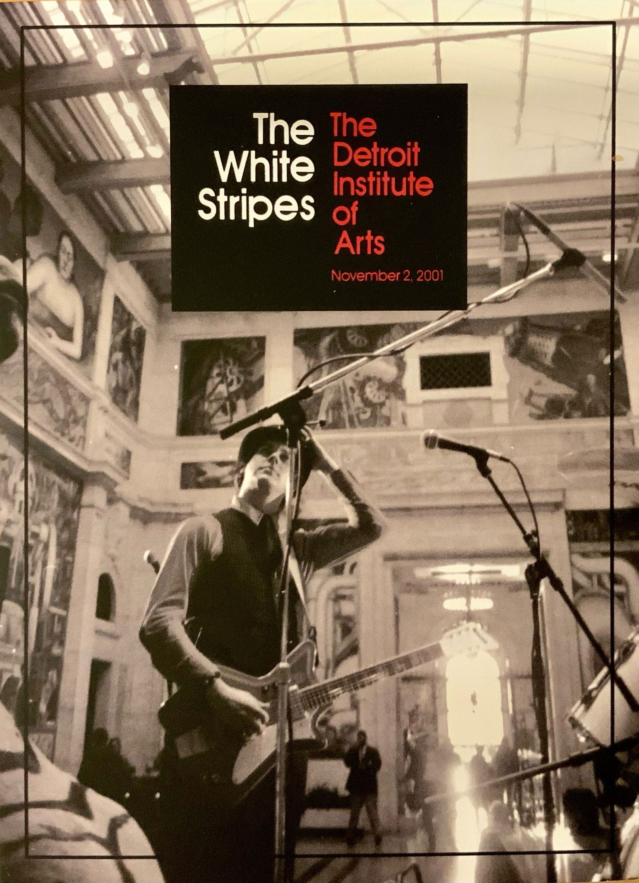 The White Stripes: The Detroit Institute of Arts Backdrop