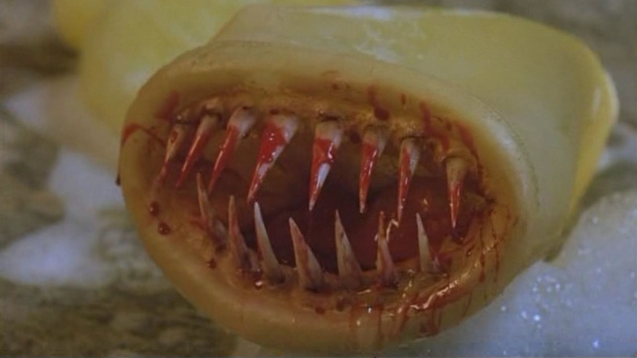 Killer Condom (1996)