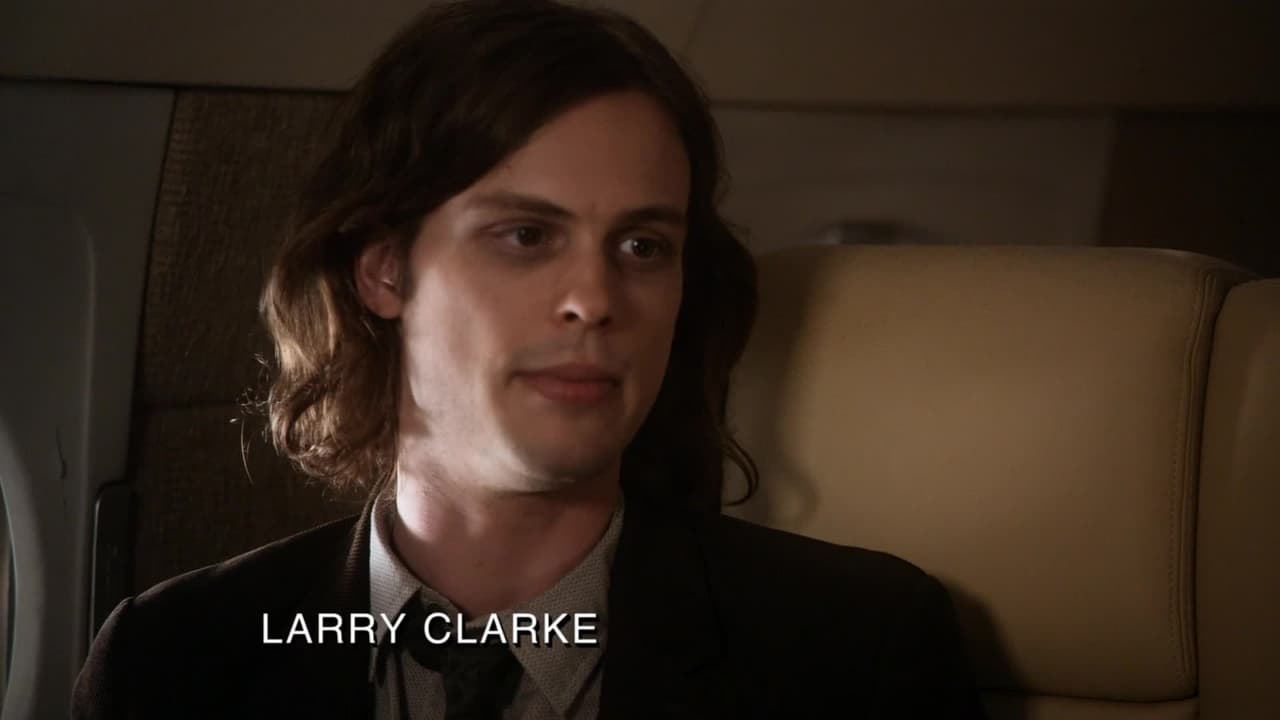 Criminal Minds - Season 5 Episode 15 : Public Enemy