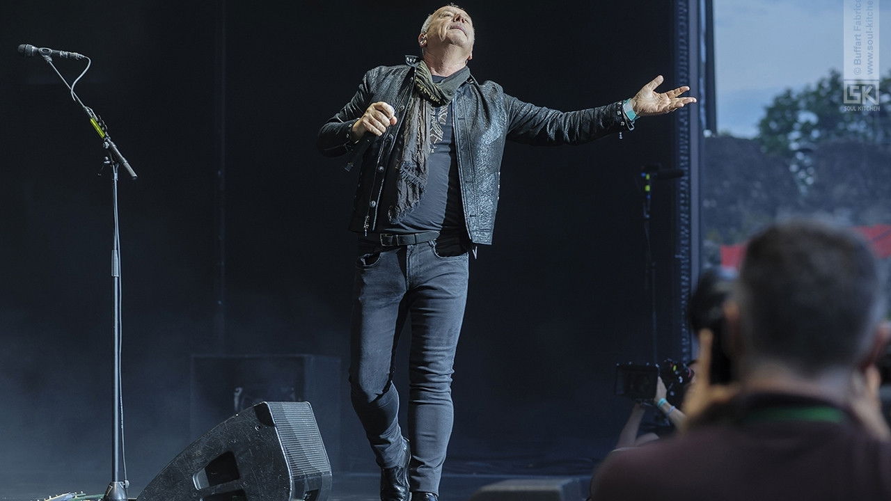 Simple Minds @ Nuits de Fourvière 2024 backdrop