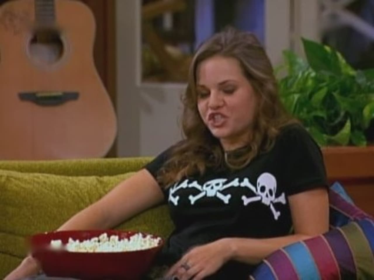 Hannah Montana - Season 2 Episode 28 : Joannie B. Goode