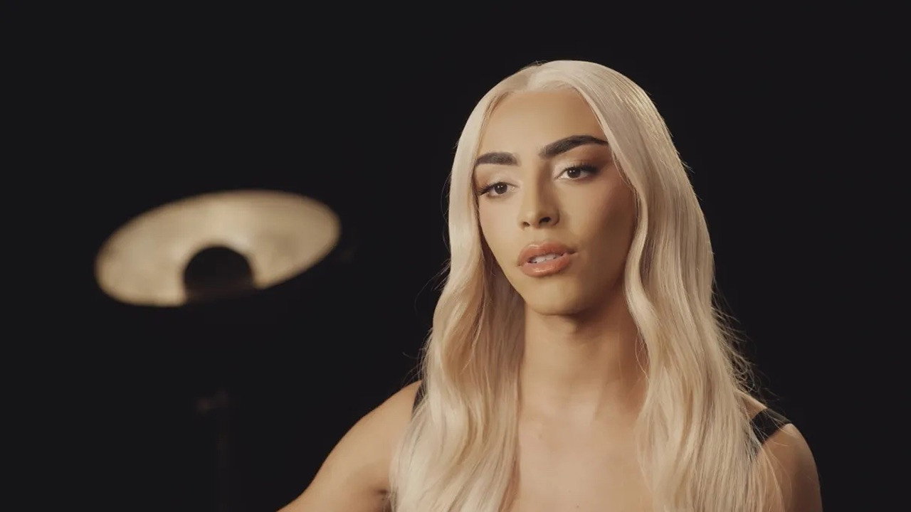 Bilal Hassani, bats-toi comme une fille mon fils still 3