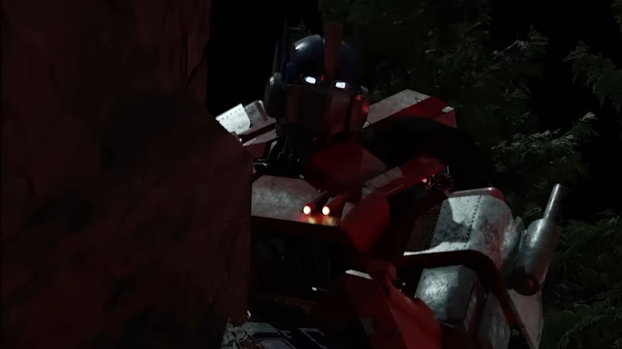Cybertron Falls: The War Within still 4