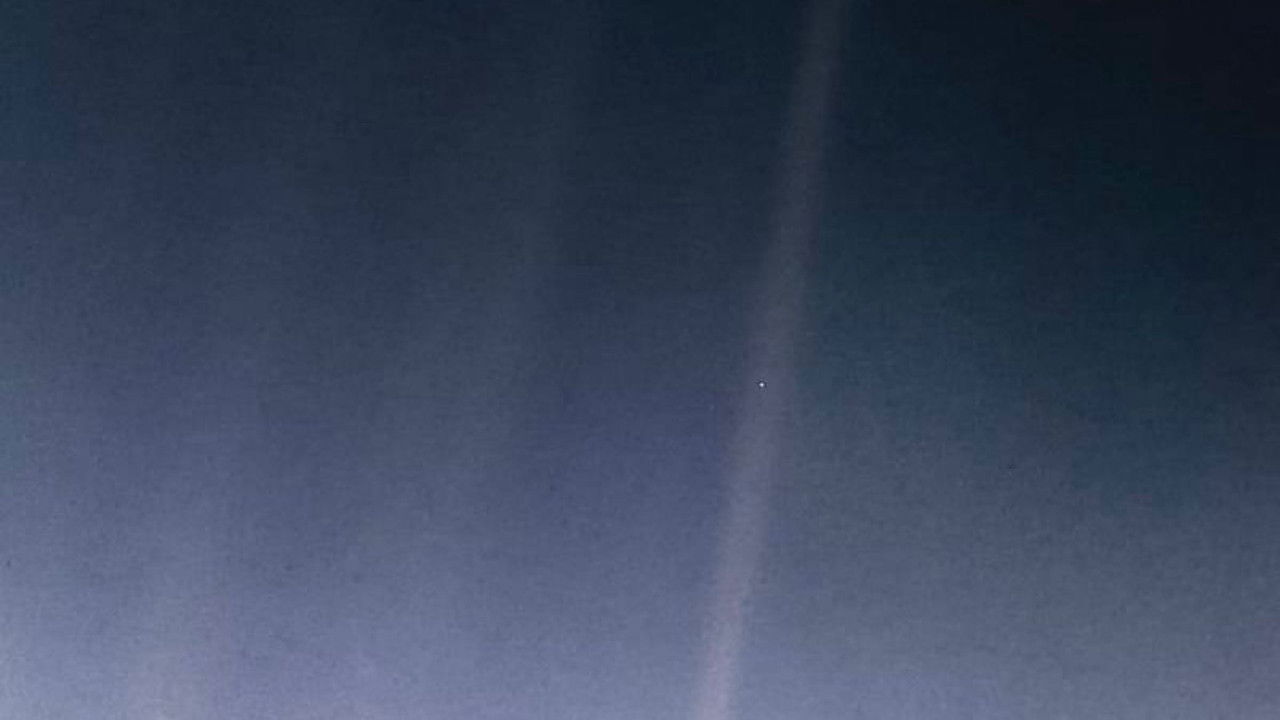 Voyager: To the Final Frontier backdrop