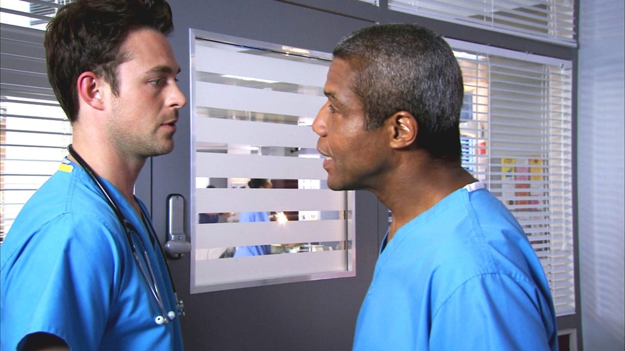 Holby City - Season 15 Episode 47 : Point of Impact