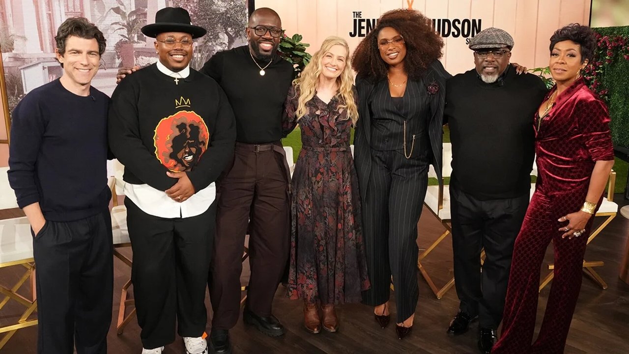 The Jennifer Hudson Show - Season 4 Episode 21 : Cast of ‘The Neighborhood', Alex Warren