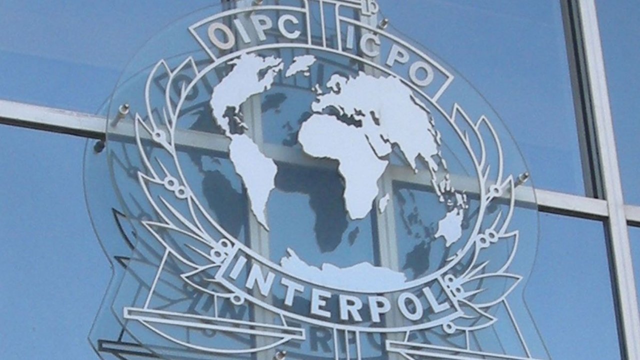 Interpol, une police sous influence? movie poster