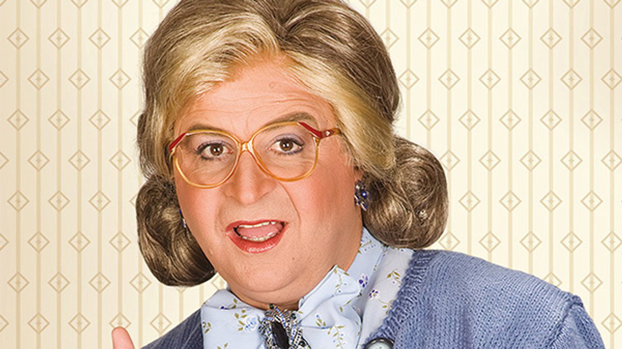Mrs DOUBTFIRE - Μάρκος Σεφερλής
