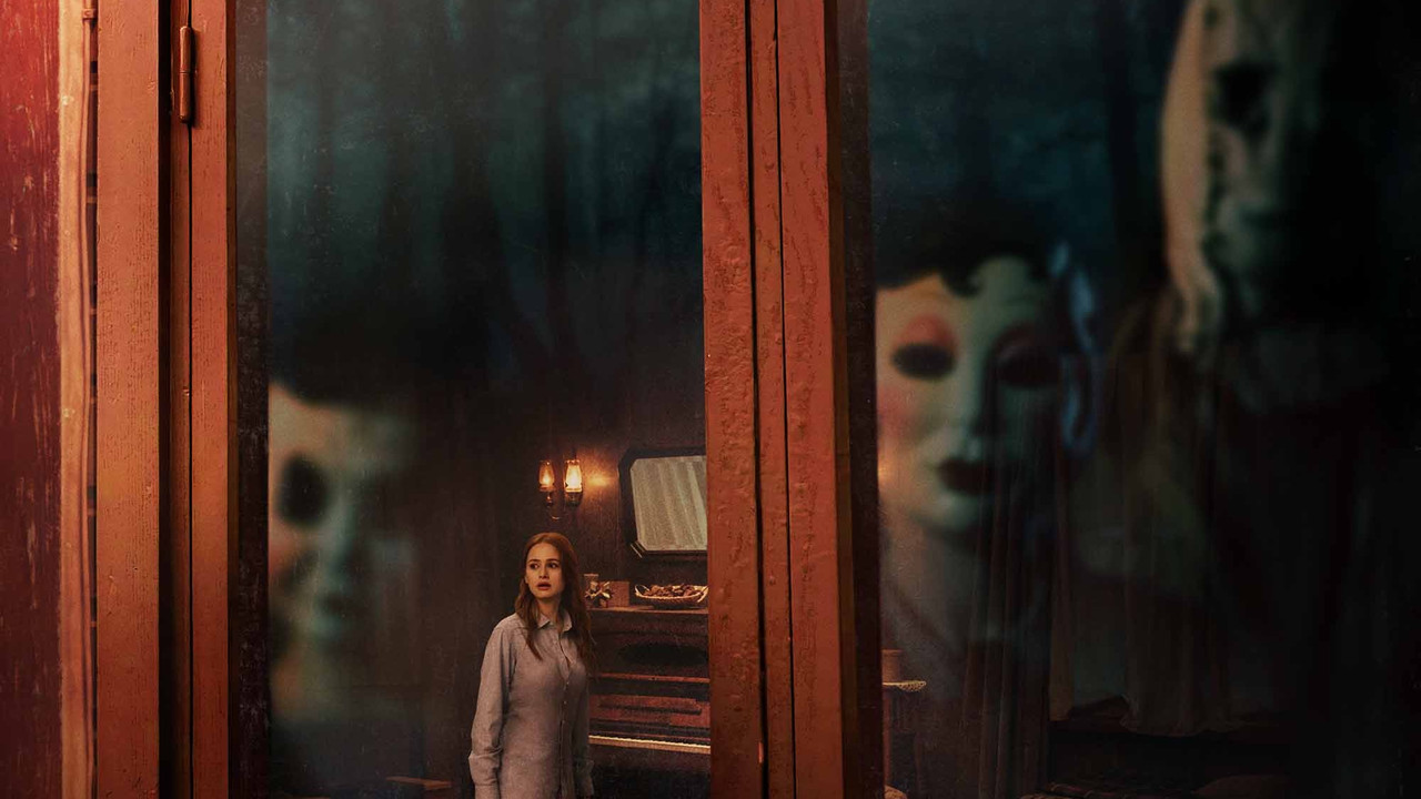 The Strangers: Chapter 1