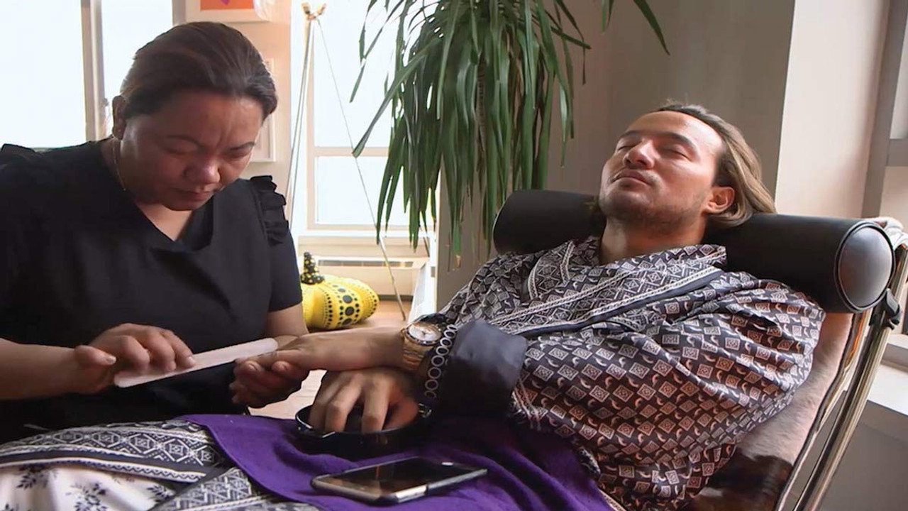 Living The Dream: The New Young Millionaires