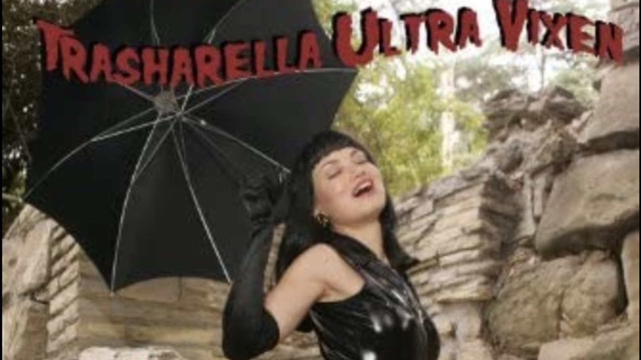 Trasharella Ultra Vixen