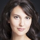 Mine Kılıç als Anne Karanina