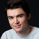 Michael Longfellow als Oscar the Technician