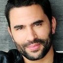 Ignacio Serricchio als Adolfo